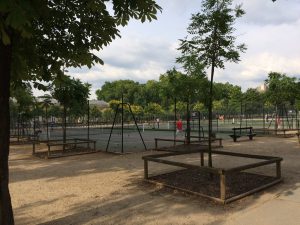 Tennis at the Jardin du Luxembourg